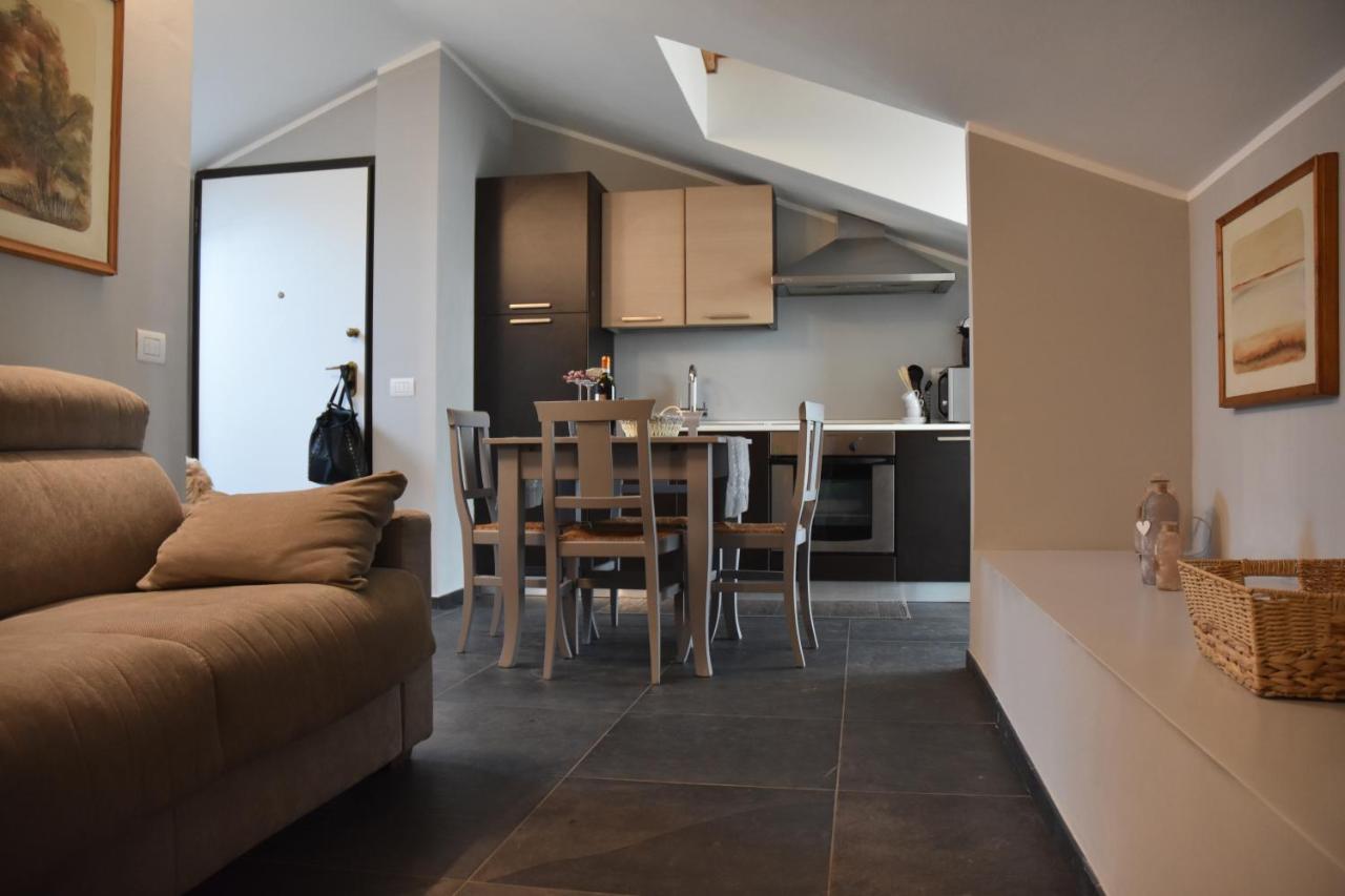 Collina Di Cloe Apartment Guarene Exterior foto